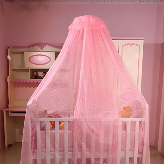 Ciel de lit pour bébé rose tout couvert