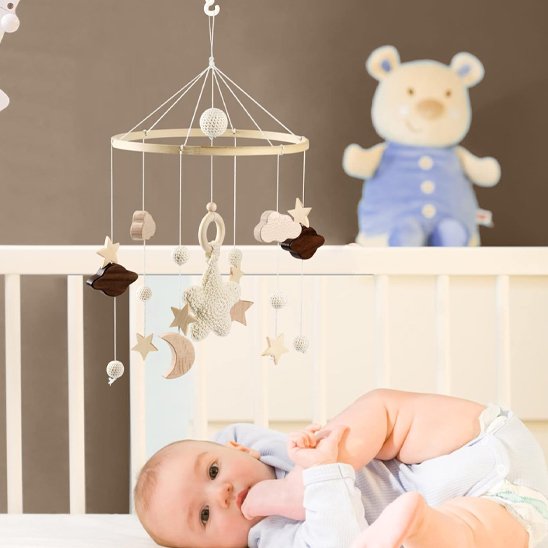 Mobile bébé étoile j'ai faim