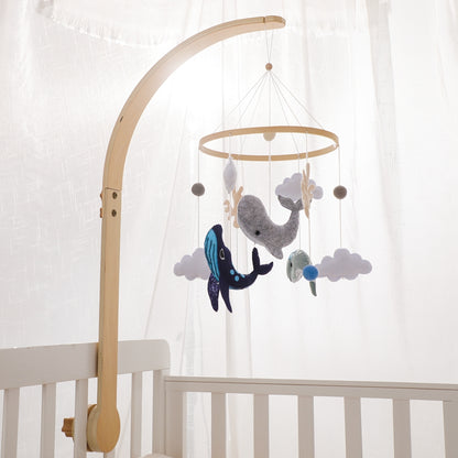 mobile-bebe-reve-aquatique-famille-baleine-support
