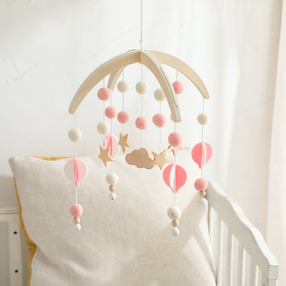 mobile mongolfière rose coussin