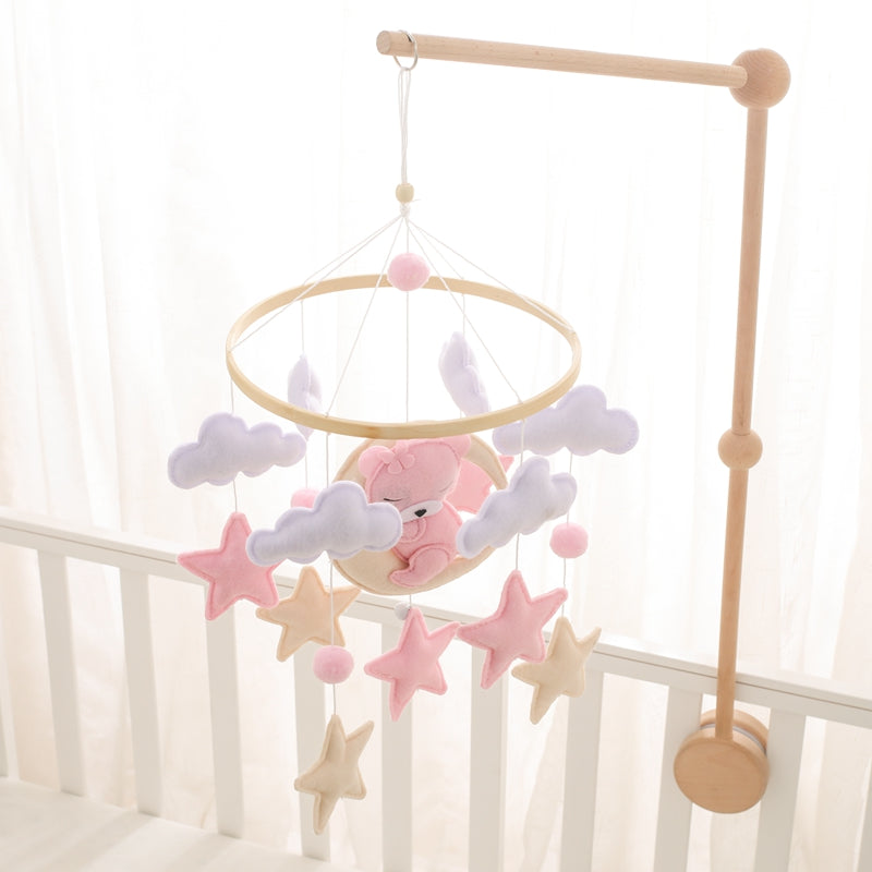 mobile pour lit bébé accroché support