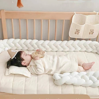 tresse de lit bébé 4 brins bébé-allongé